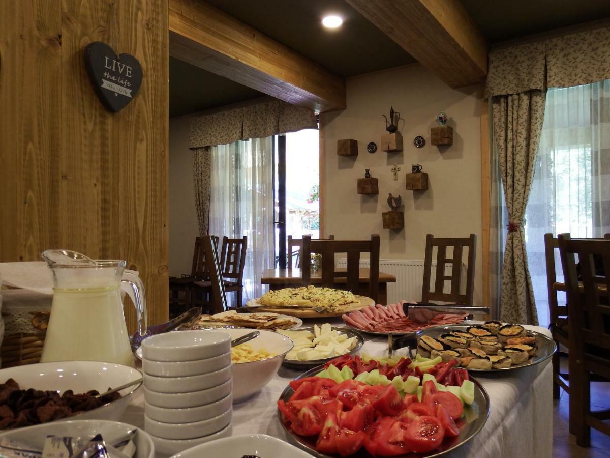 Casa Din Vale Hotel Sacuieu Luaran gambar